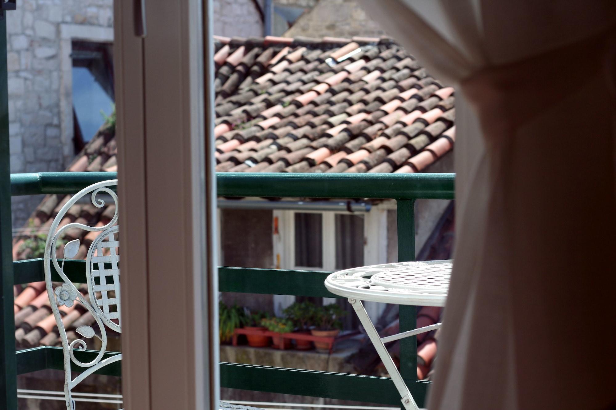 Banica Apartments & Rooms Сплит Екстериор снимка